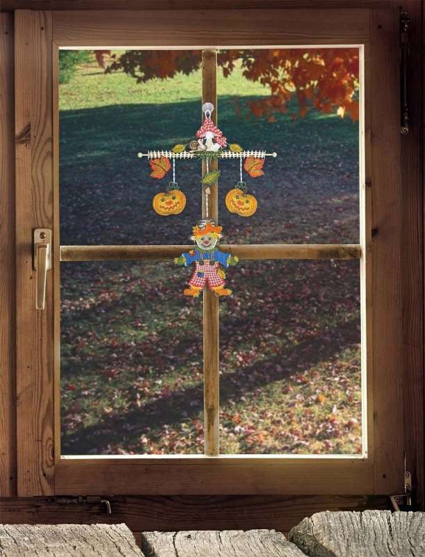 Fensterbild Windspiel Herbst Vogelscheuche Plauener Spitze Herbstdeko