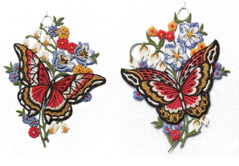 Schmetterlinge rot mit Blumen Detailbild