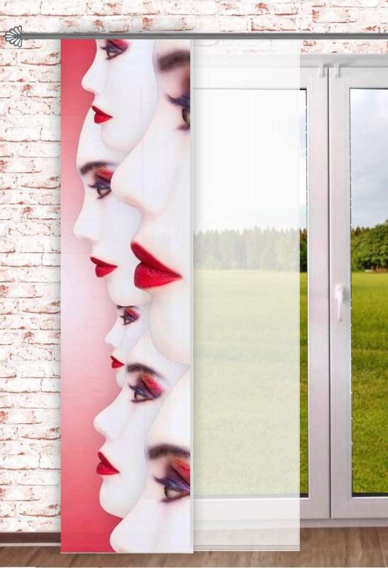 Flächengardine Red Lips kombiniert mit transparenter Fläche